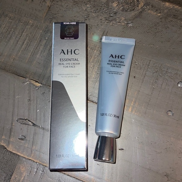 AHC Beauty Essential Real Eye Cream For Face NEW Full Size - Picture 1 of 2
